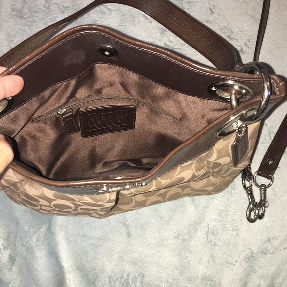 Coach purse - Picture 3 of 6